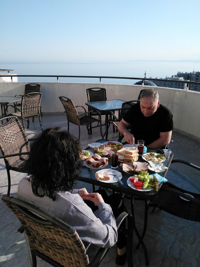 Penthouse Hotel Батумі Екстер'єр фото